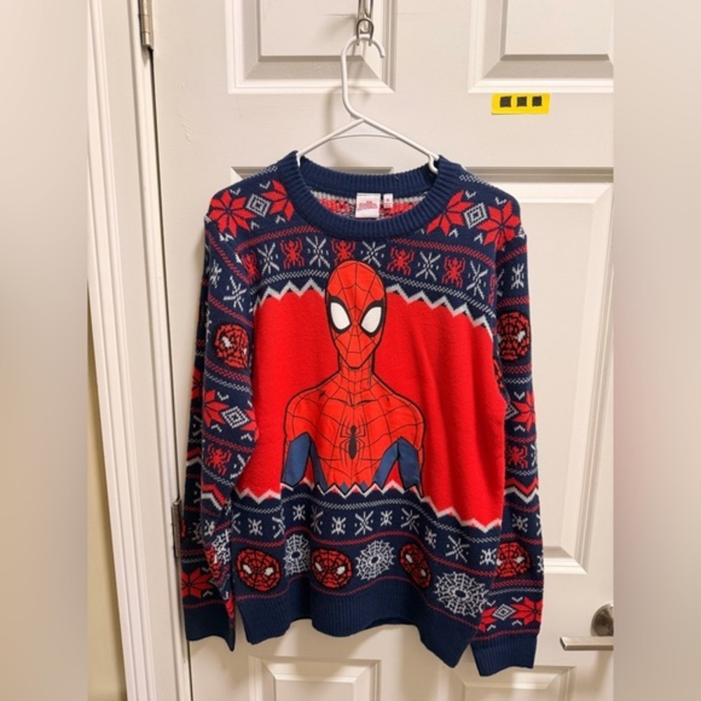 Mens Marvel Spiderman Festive Holiday Sweater NWT